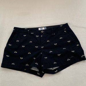 Old Navy Black with honeybee Shorts  Size 6